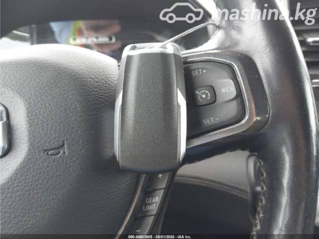 RAM 1500 V Quad Cab 5.7 AT 4WD