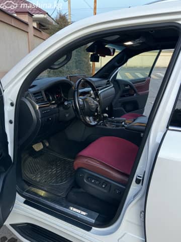 Lexus LX III Рестайлинг 2 570 5.7 AT 4WD