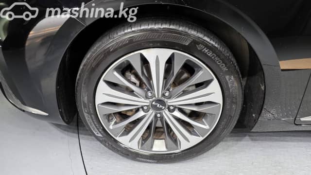 Kia K8 2.5 AT