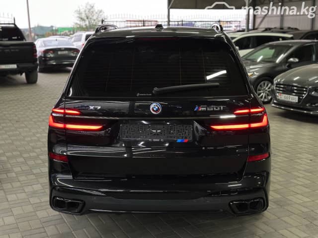 BMW X7 I (G07) Рестайлинг M60i 4.4 AT 4WD