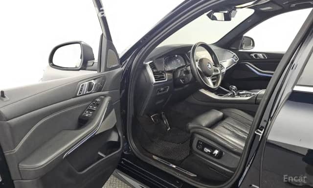 BMW X5 IV (G05/G18) 40i 3.0 AT 4WD