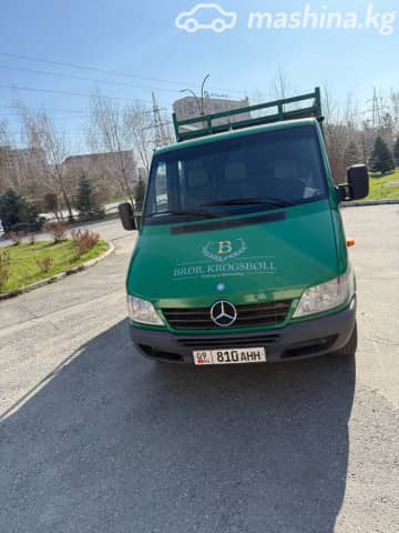 Mercedes-Benz Бортовой (4х2)