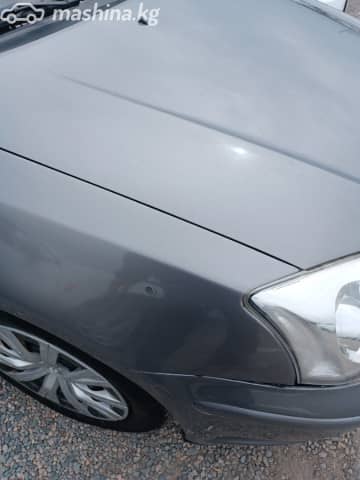 Toyota Avensis II 1.8 MT