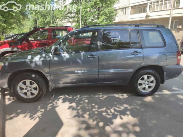 Toyota Highlander I (U20) Рестайлинг 3.3 AT 4WD