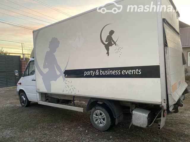 Mercedes-Benz Sprinter