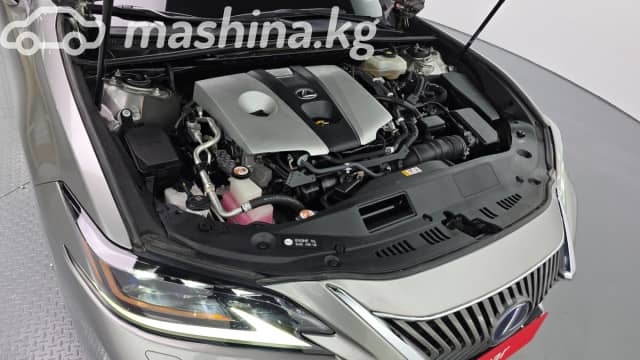 Lexus ES VII 300h 2.5hyb CVT