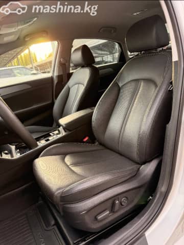 Hyundai Sonata VIII (DN8) LPi 2.0 AT