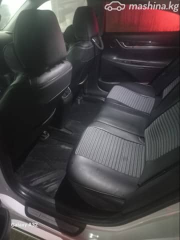 Hyundai Grandeur VI 3.0 AT