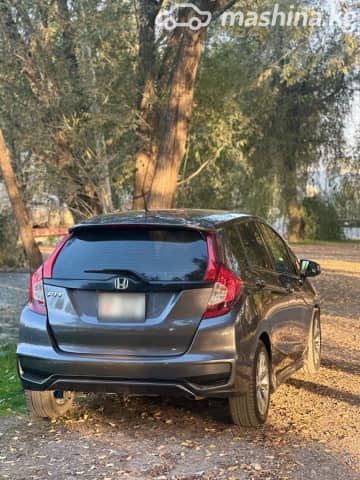 Honda Fit III Рестайлинг 1.5 CVT