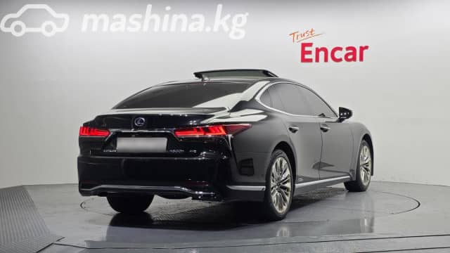 Lexus LS V 500h 3.5hyb AT 4WD