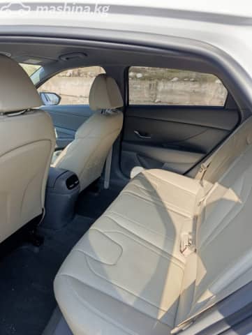 Hyundai Avante VII 1.6 CVT