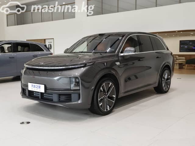 LiXiang L8 Pro 1.5hyb AT 4WD