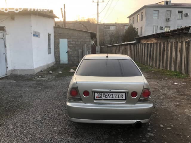 Toyota Altezza 2.0 AT