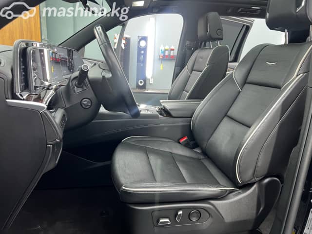 Cadillac Escalade V ESV 6.2 AT 4WD