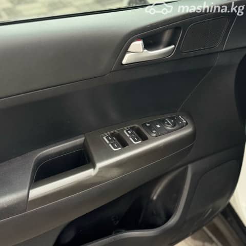 Kia Sportage IV Рестайлинг 2.0d AT