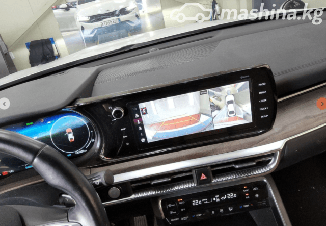 Kia K5 III 2.0hyb AT