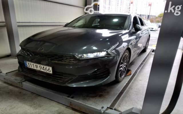 Kia K5 III 2.0 AT