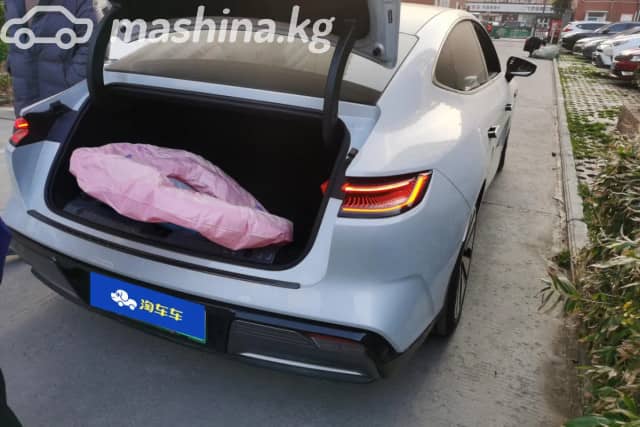 Geely Galaxy E8 665 Electro AT