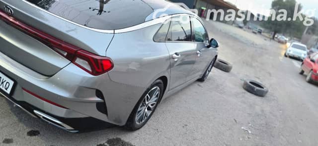 Kia K5 III LPi 2.0 AT