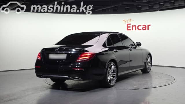 Mercedes-Benz E-Класс V (W213, S213, C238) 300 2.0 AT 4WD
