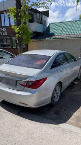 Hyundai Sonata VI (YF) 2.0 AT Газ