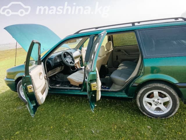Volkswagen Passat B4 1.8 MT
