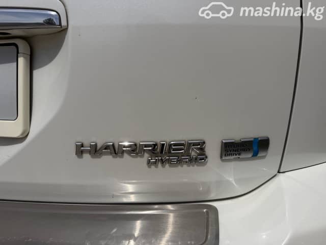 Toyota Harrier II (XU30) 3.3hyb CVT 4WD