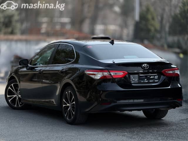 Toyota Camry VIII (XV70) 2.5 AT