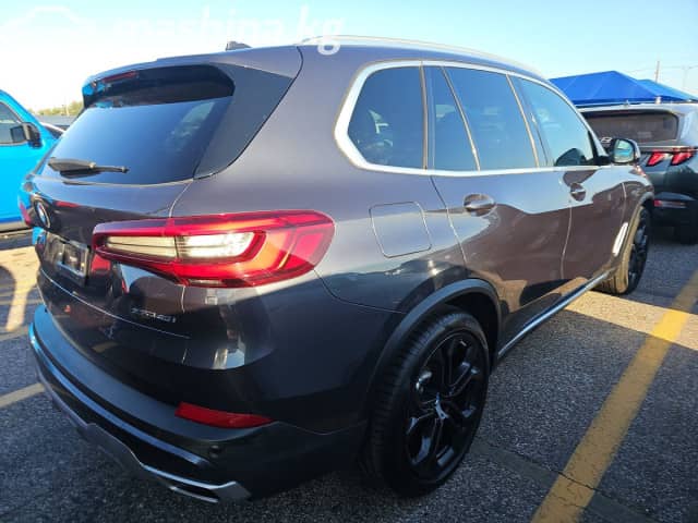 BMW X5 IV (G05/G18) 40i 3.0 AT 4WD