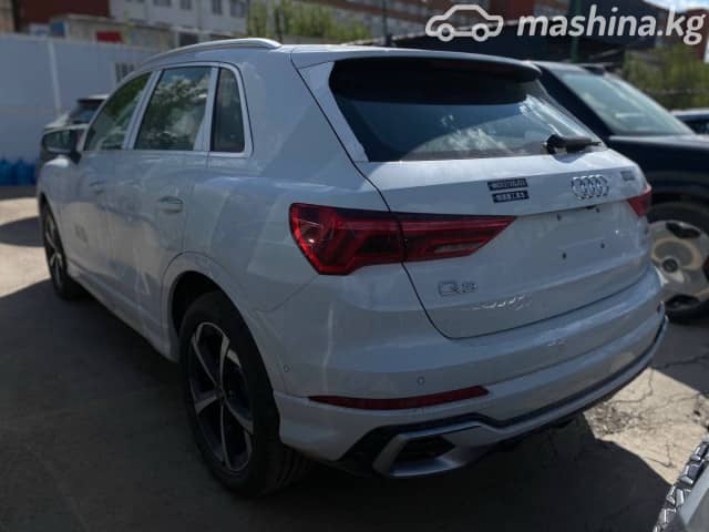 Audi Q3 II (F3) 35 TFSI 1.5 AMT
