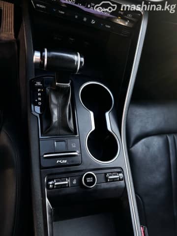 Kia K5 III LPi 2.0 AT