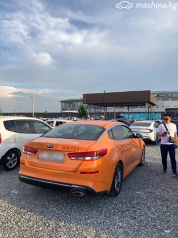 Kia K5 II 2.0 AT