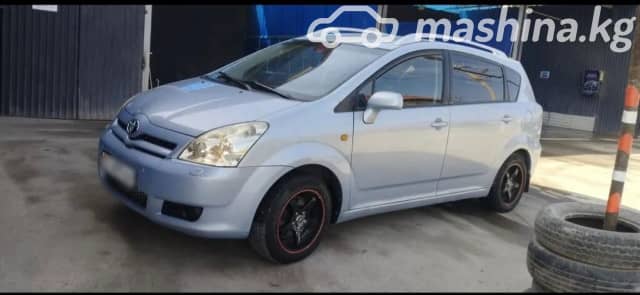 Toyota Corolla Verso I Рестайлинг 2 1.8 AT