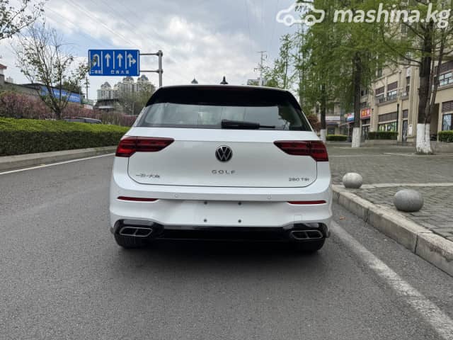 Volkswagen Golf VIII 1.4 AT