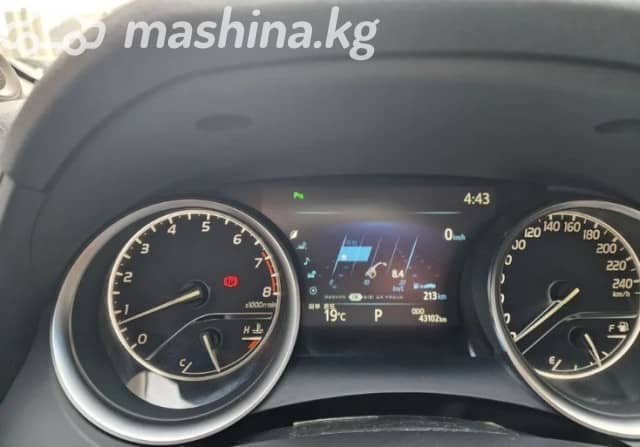 Toyota Camry VIII (XV70) 2.5 AT