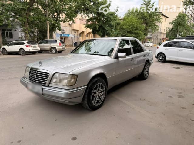 Mercedes-Benz E-Класс I (W124) 320 3.2 AT