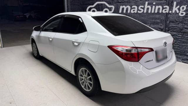 Toyota Corolla XI (E160, E170, E180) Рестайлинг 1 1.8 AT