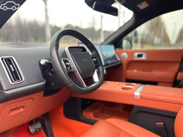 LiXiang L9 Рестайлинг 1.5hyb AT 4WD