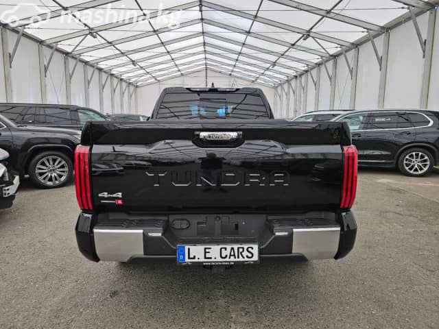 Toyota Tundra III CrewMax 3.5 AT 4WD