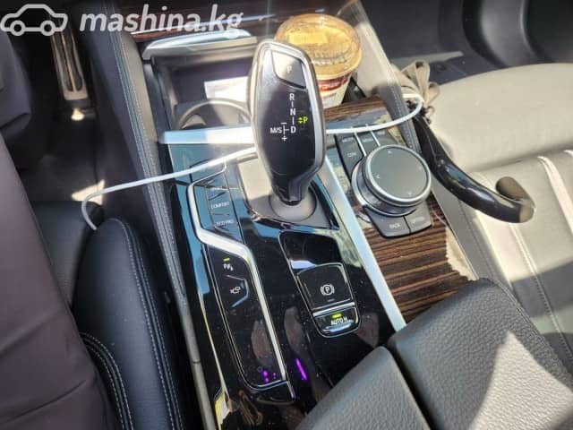 BMW 5 серии VII (G30/G31) Рестайлинг 520i 2.0 AT