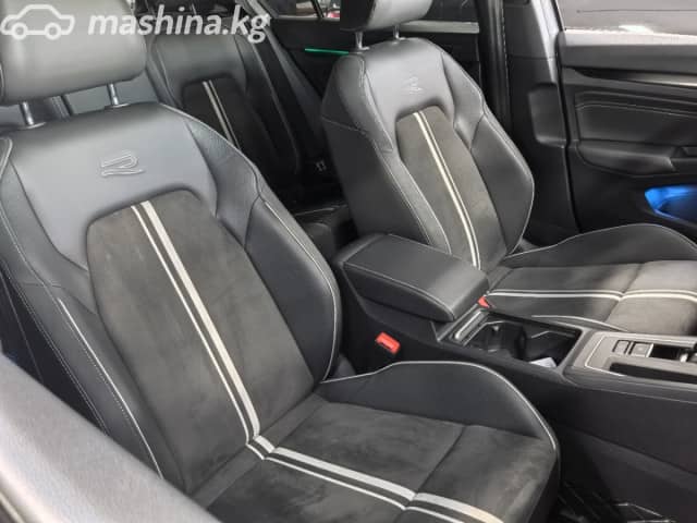 Volkswagen Golf VIII 1.5 AMT
