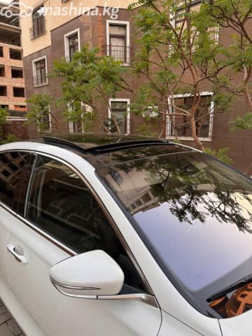 Hyundai Grandeur VI 2.4 AT