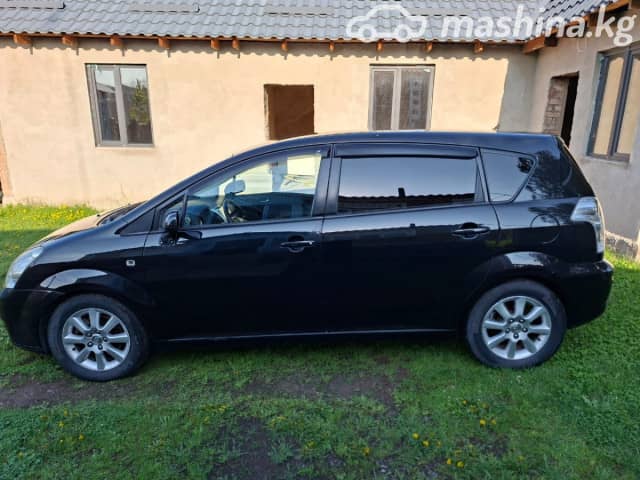 Toyota Corolla Verso I Рестайлинг 2.2d MT