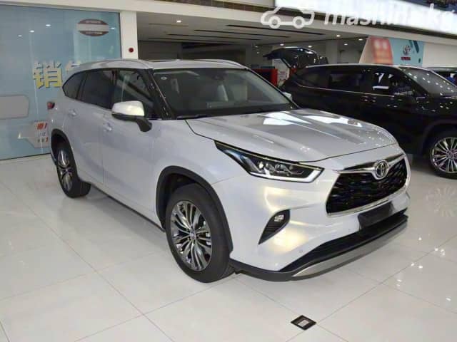 Toyota Highlander IV (U70) 2.0 AT 4WD
