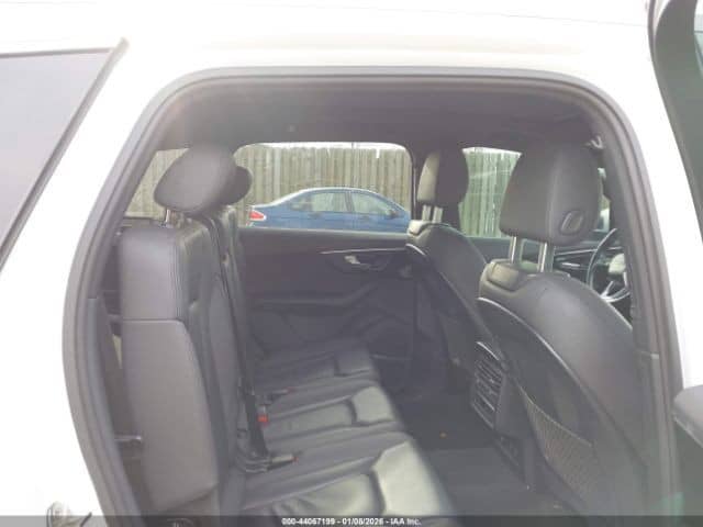 Audi Q7 II (4M) Рестайлинг 45 TFSI 2.0 AT 4WD