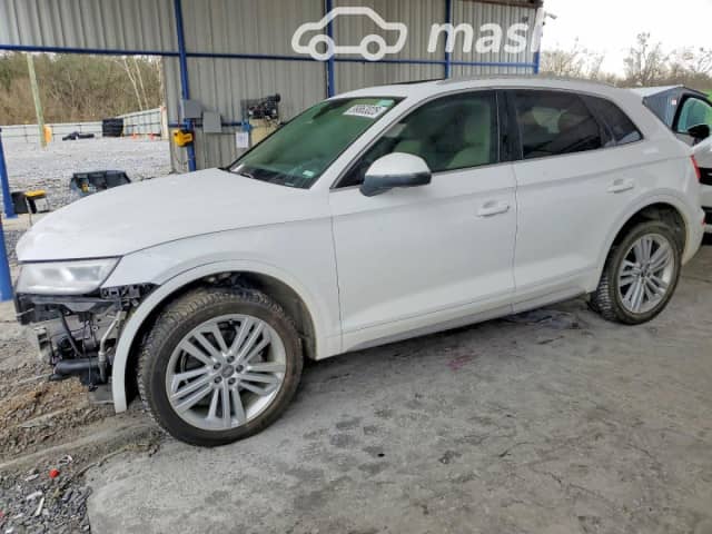 Audi Q5 II (FY) 45 TFSI 2.0 AMT 4WD