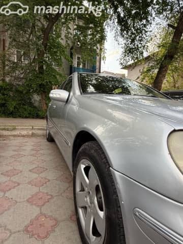 Mercedes-Benz C-Класс II (W203) 320 3.2 MT