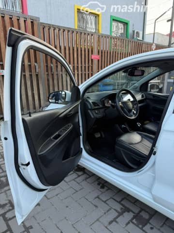 Chevrolet Spark IV Рестайлинг 1.0 CVT