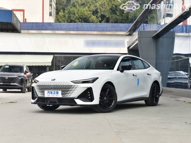 Changan UNI-V 2.0 AT