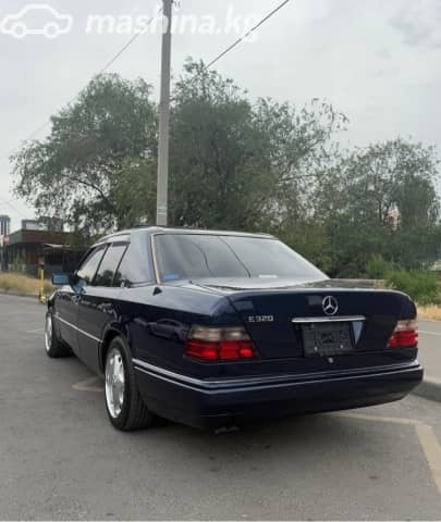 Mercedes-Benz E-Класс I (W124) 320 3.2 AT